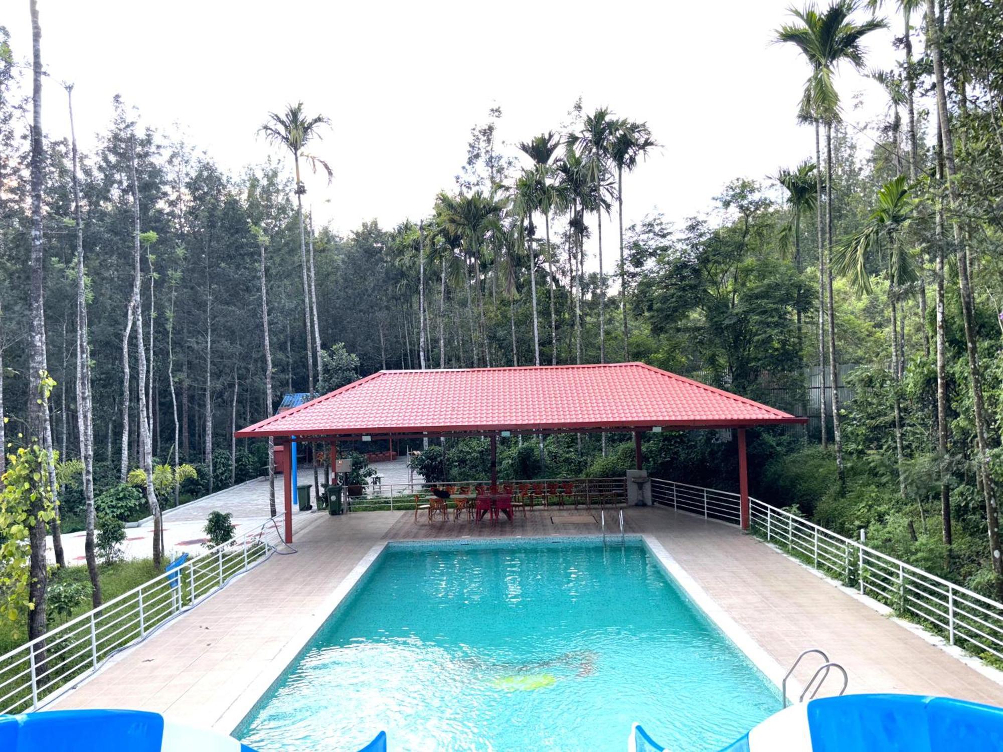 Ecstasy Tent Stay With Swimming Pool & Common Washroom Chikmagalūr Екстериор снимка
