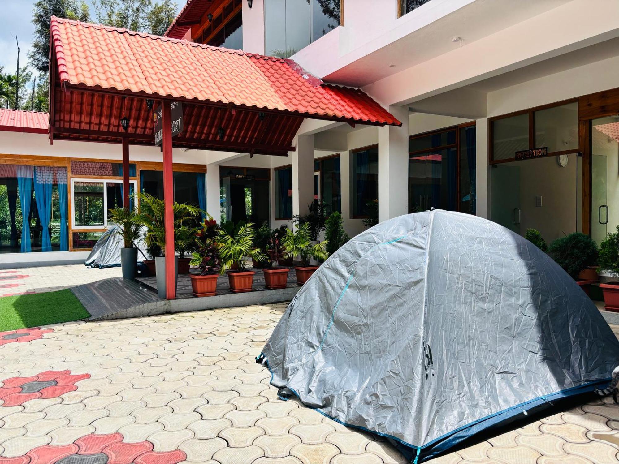 Ecstasy Tent Stay With Swimming Pool & Common Washroom Chikmagalūr Екстериор снимка